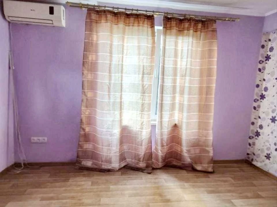 Квартира. Одеса, Олександра Кутузакія вул. (Ленінградська ву