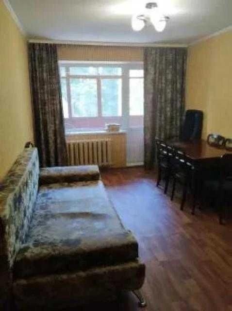 Продам 3к кв 3/5 на Жасминовом б-ре