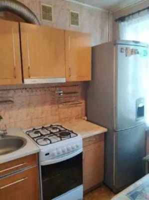Продам 3к кв 3/5 на Жасминовом б-ре