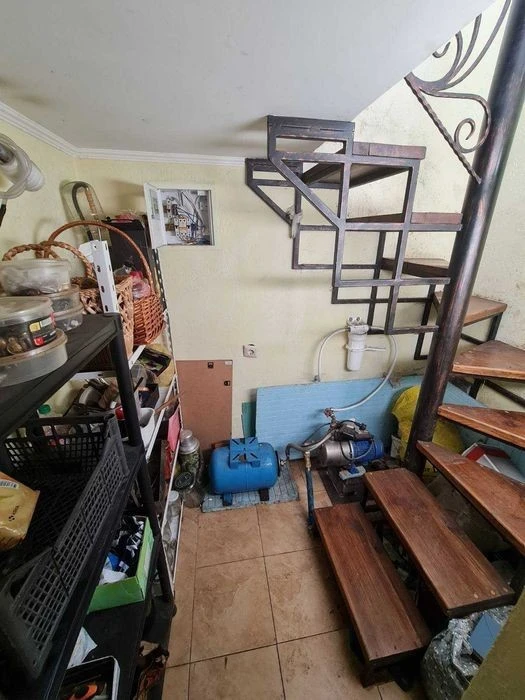 Продам будинок, Русанівські сади, вул. 3-тя Садова, чудовий