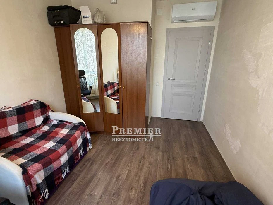 Продам 2 кімнатну квартиру з ремонтом на Сахарова. Новий буд