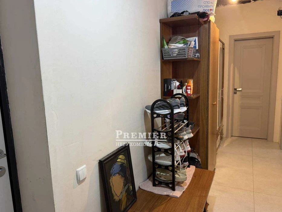 Продам 2 кімнатну квартиру з ремонтом на Сахарова. Новий буд