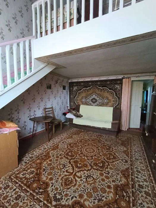 Apartment for sale on land on Demokratichna Street