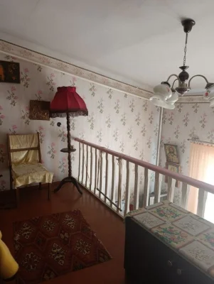 Продаж квартири на землі вул Демократична