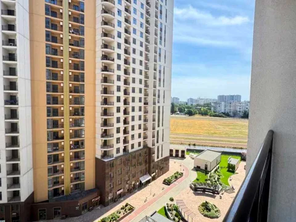 Квартира. Одеса, Краснова вул., (65 перлина)