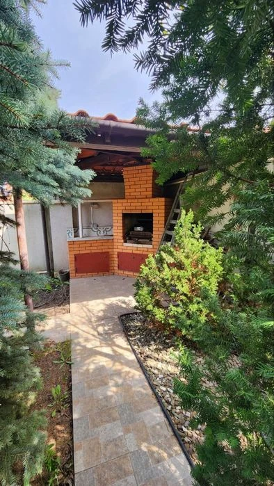 Хозяйский ДОМ в Совиньоне, 10 соток, 500 м2