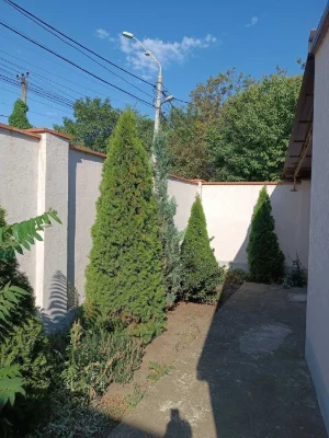 Не большой дом для маленькой семьи.