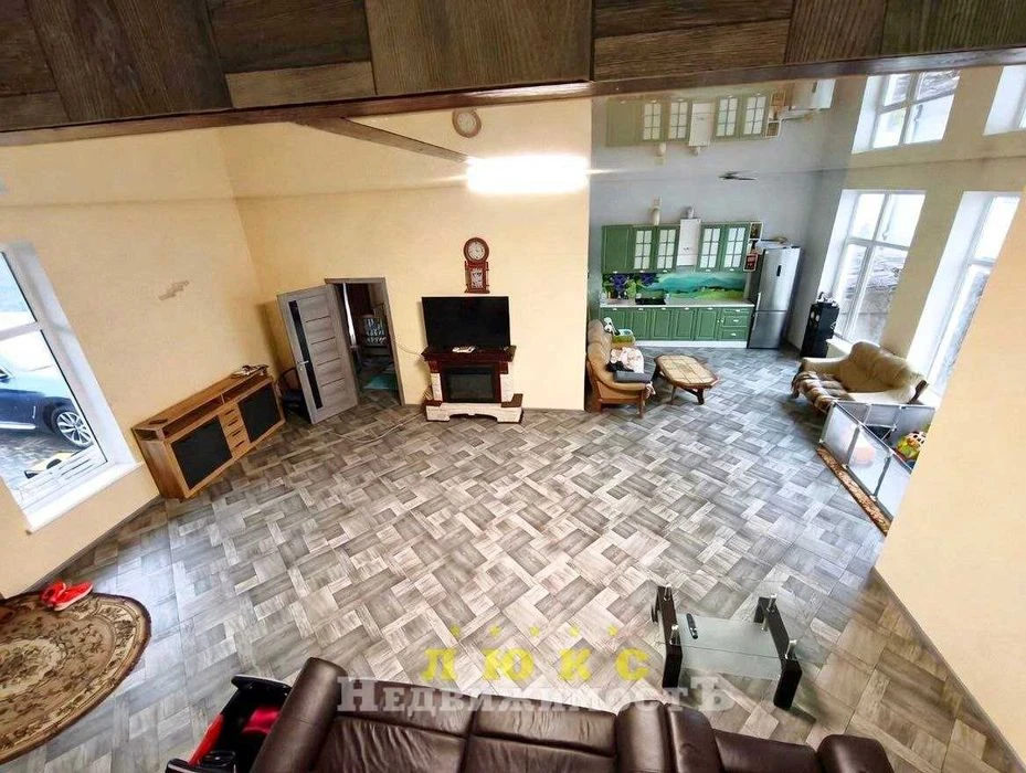 Продам двоповерховий  новий будинок провулок Вишневий , Люст