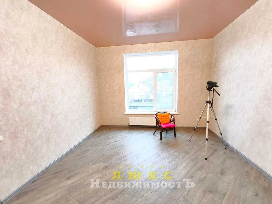 Продам двоповерховий  новий будинок провулок Вишневий , Люст