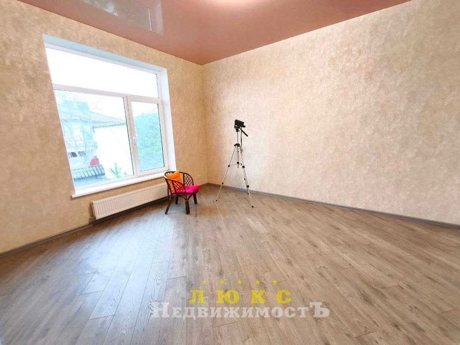 Продам двоповерховий  новий будинок провулок Вишневий , Люст