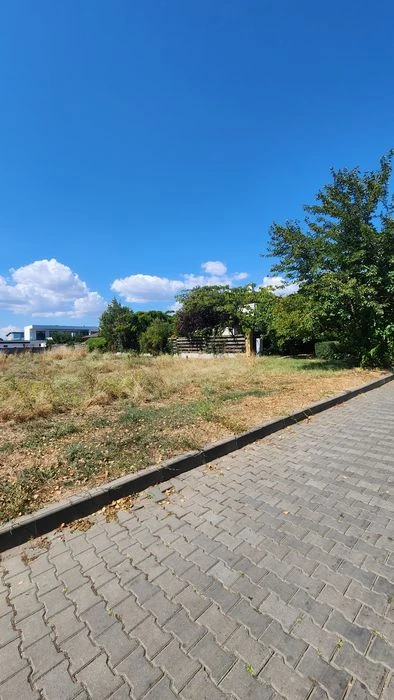 Участок 15 соток Совиньон Люстдорф — продажа, 3050