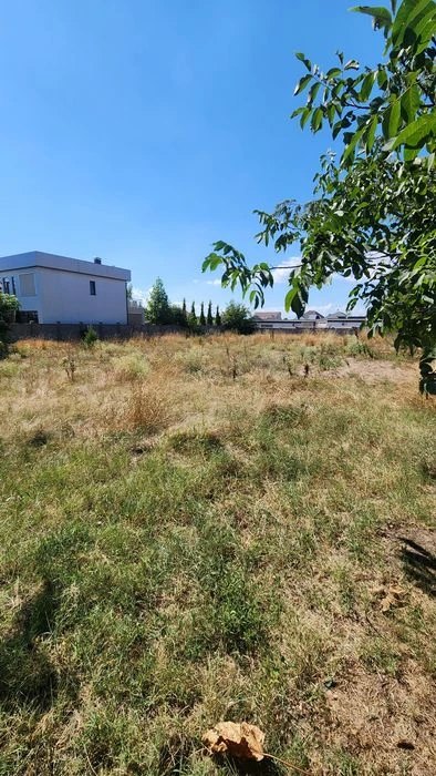 Участок 15 соток Совиньон Люстдорф — продажа, 3050