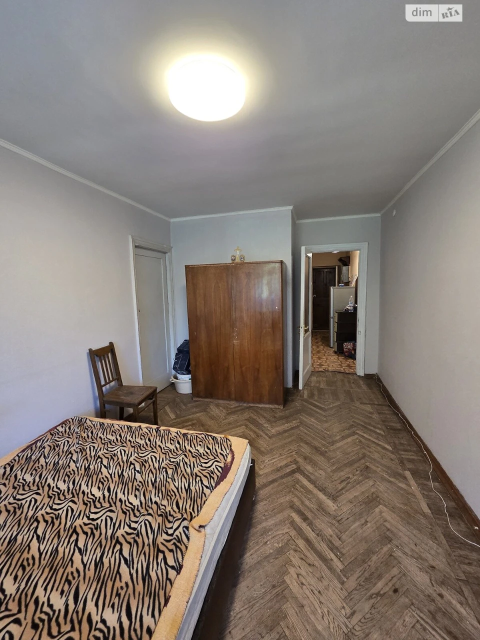 Long-Term Apartment Rental