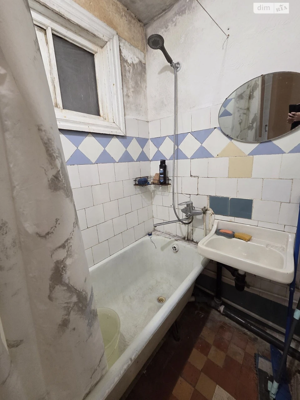 Long-Term Apartment Rental