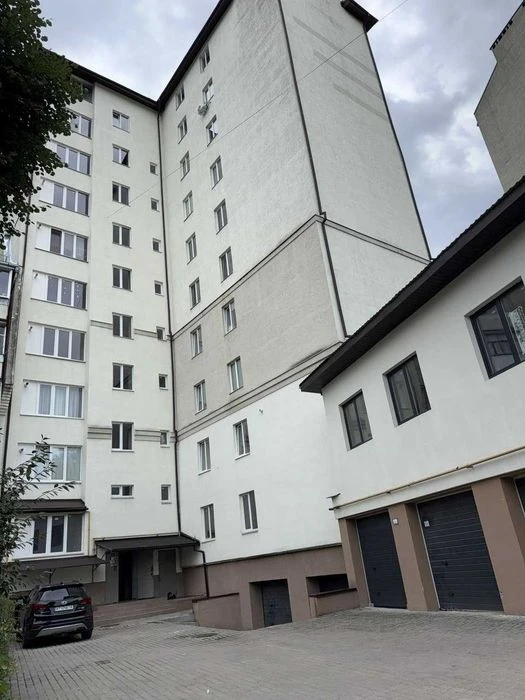 Продаж 2к квартири по вул. Гарбарська центр міста готова до