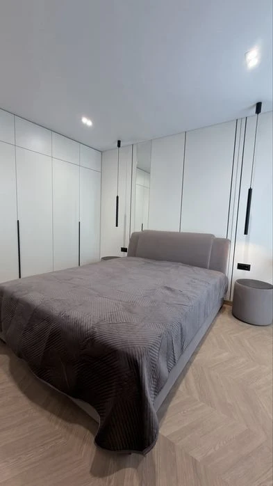 Продаж 1,5 кім.кв ОЗЕРО ЖК Manhattan LITE
