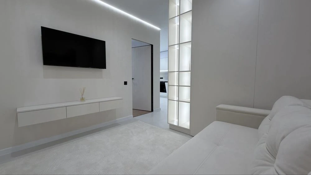 Продаж 1,5 кім.кв ОЗЕРО ЖК Manhattan LITE