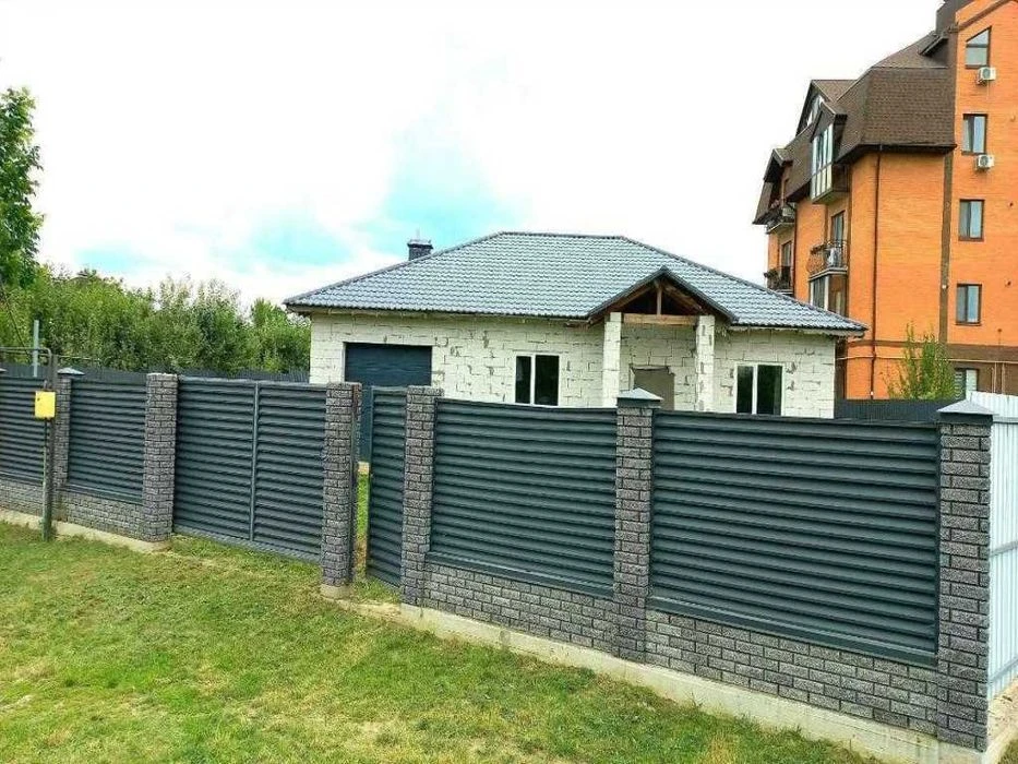Продаж будинку після будів. 129 м2 10 сот з окремим двором Б