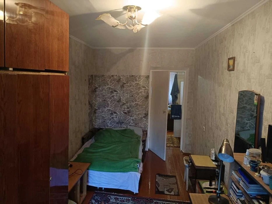 44436 Продаж 2 кімнатної квартири. ВИСТАВКА.