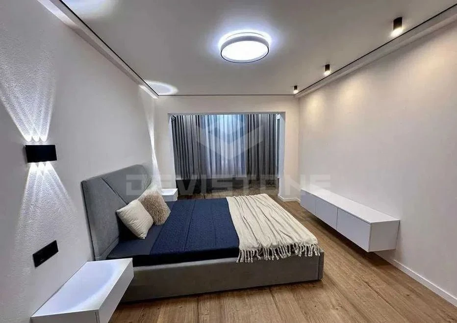 1-room apartment for sale 34 m², Berestetska St.