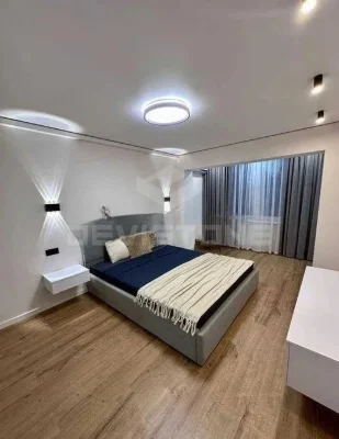 1-room apartment for sale 34 m², Berestetska St.