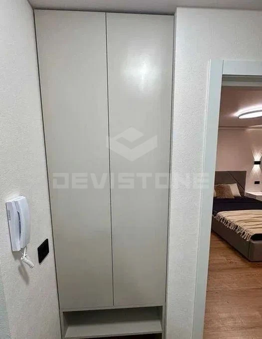 1-room apartment for sale 34 m², Berestetska St.