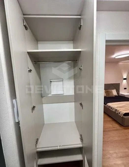 1-room apartment for sale 34 m², Berestetska St.