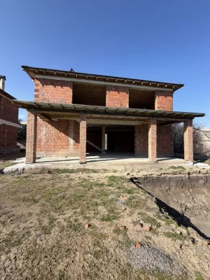 ‼️New house for sale in Fontane, basement, swimming pool ‼️