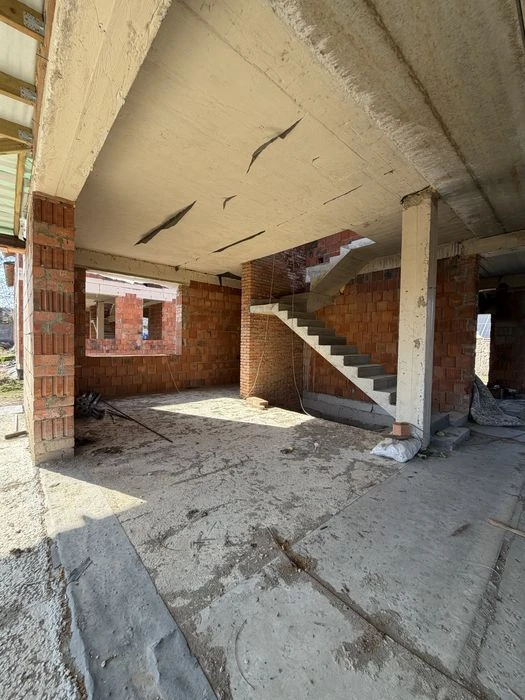 ‼️New house for sale in Fontane, basement, swimming pool ‼️