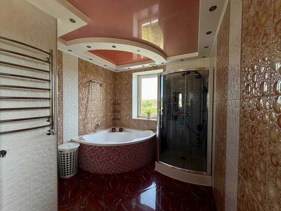 Продам Будинок в передмісті с Обарів 135 м2  4 кім 20 сот.