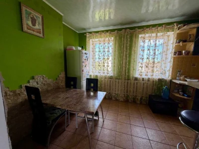 Продам Будинок в передмісті с Обарів 135 м2  4 кім 20 сот.