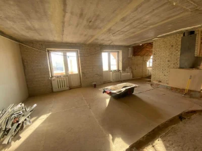 Продам 3х кімнатну квартиру в центрі міста.
