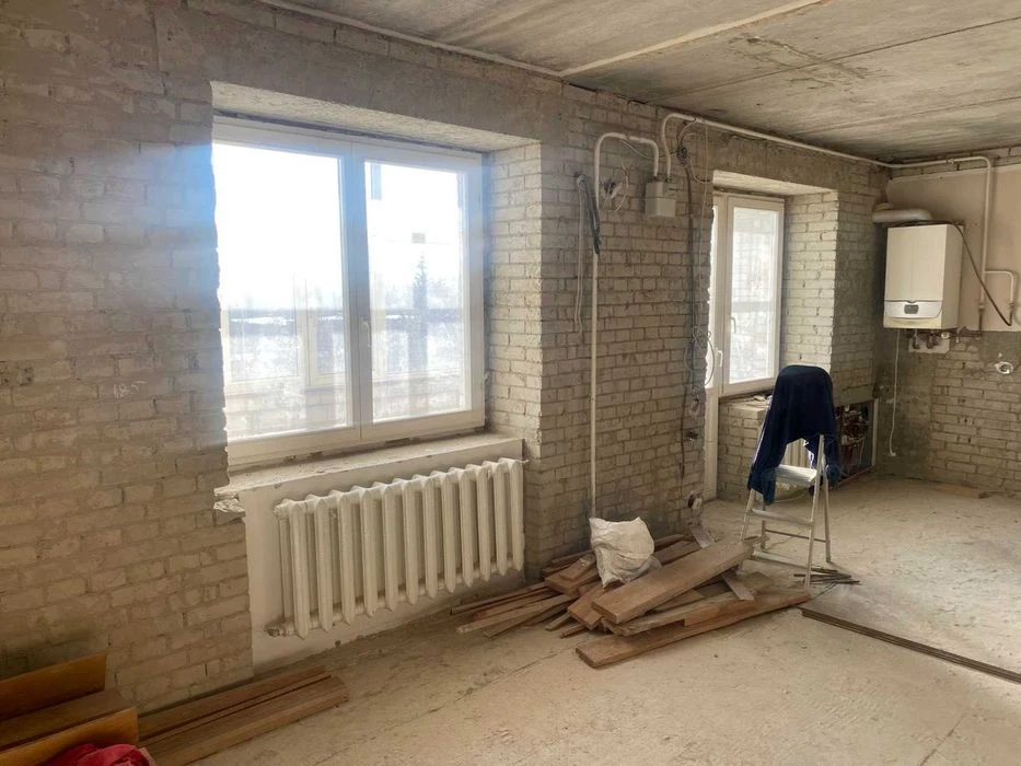 Продам 3х кімнатну квартиру в центрі міста.