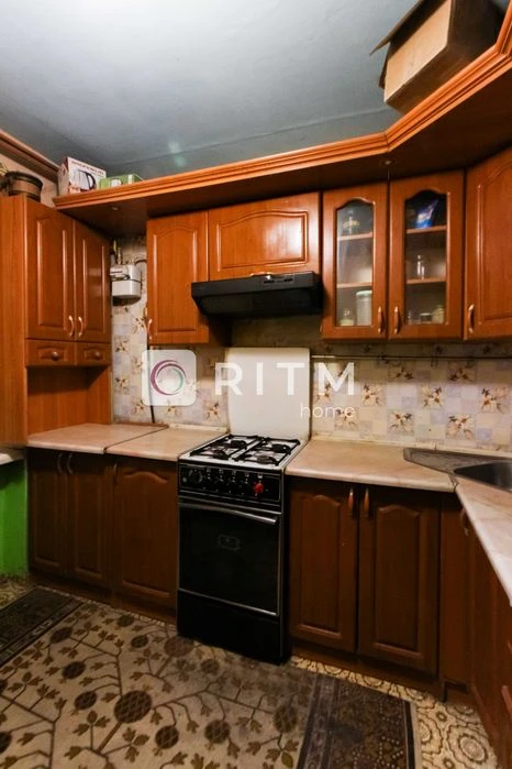 Продаж 3-кімнатної квартири по Проспекті Соборності, 17