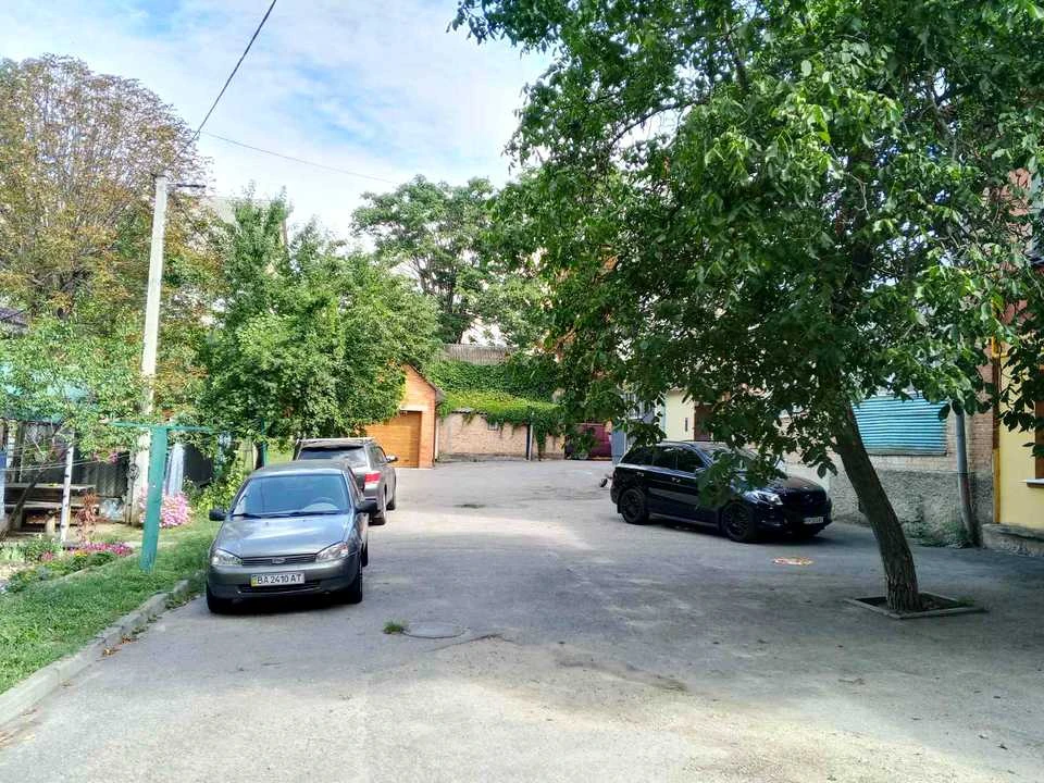 Квартира. Кропивницький, Архітектора Паученка вул. (Леніна)