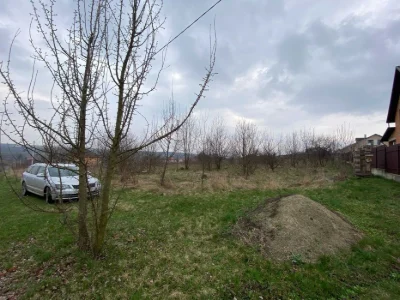 Земельна ділянка під будівництво, Великий Кучурів, кут. Дубк
