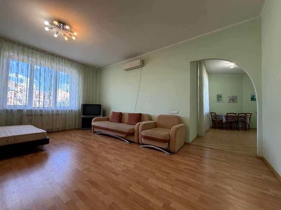 Квартира. Київ, В'ячеслава Чорновола вул.