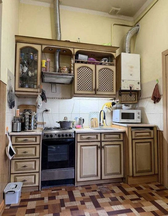 Продаж 2кім. квартири в центральній частині міста по вул. Ве