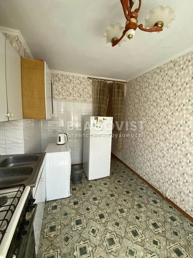 Продаж квартири вул. Парково-Сирецька (Шамрила Тимофія) 3а в