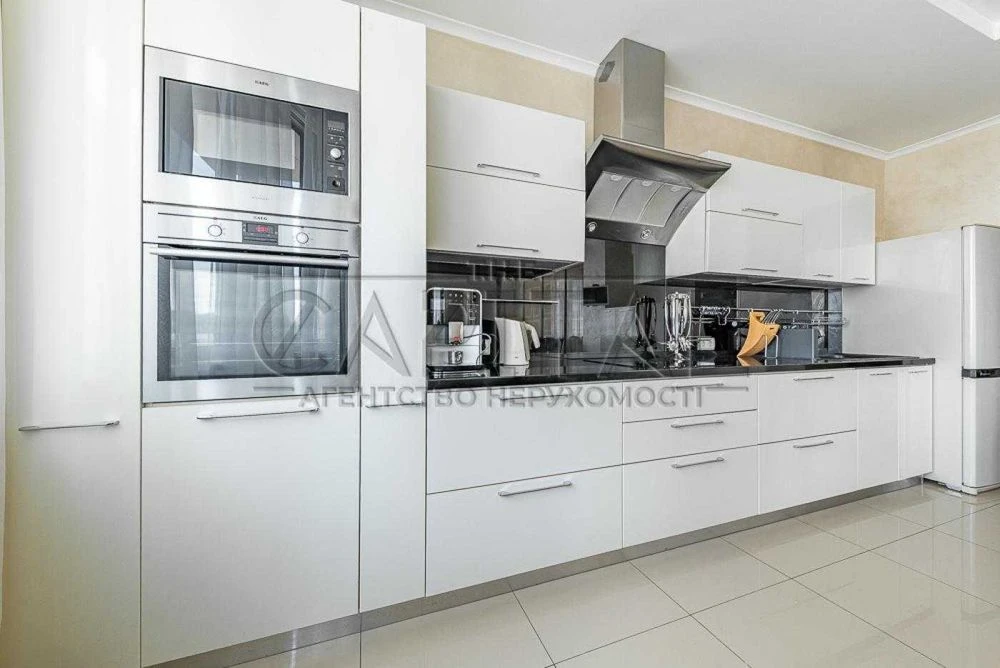 Продаж 4-кім. квартира 200 м², ЖК Престиж Холл / Печерський,
