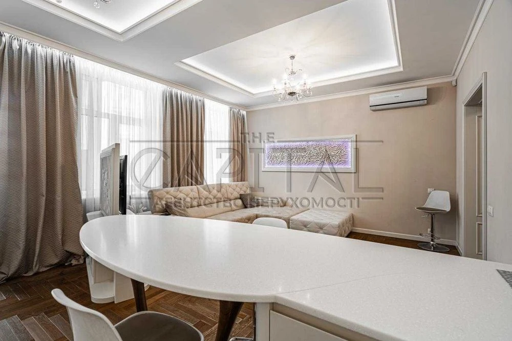 Продаж 3-кім. квартира 70 м², вул. Інститутська, Липська / П