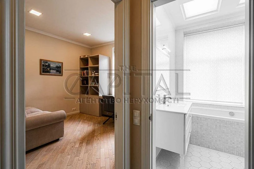 Продаж 3-кім. квартира 70 м², вул. Інститутська, Липська / П