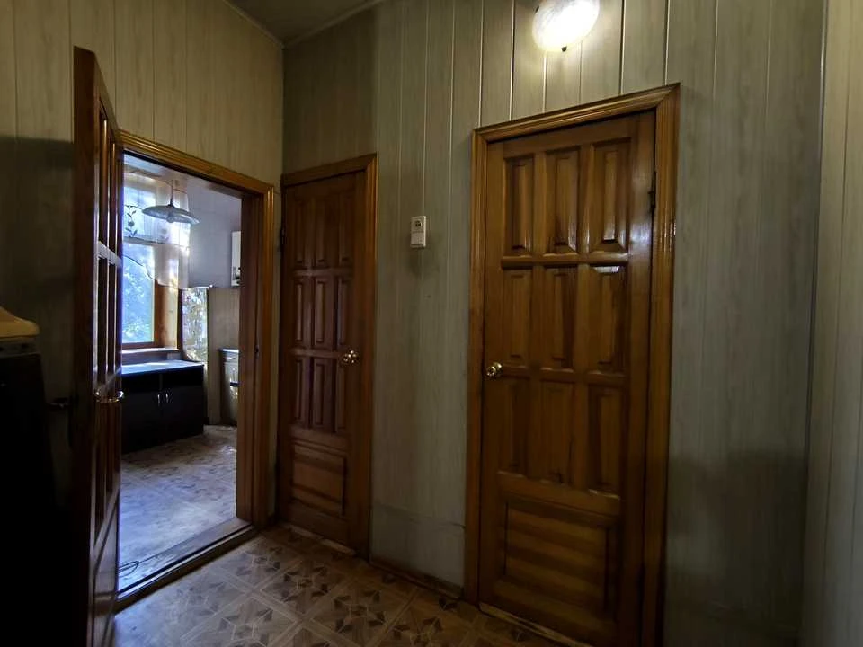 Apartment. Kharkiv, Industrial Avenue (Frunze)