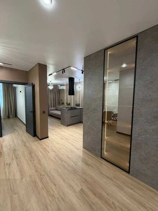 Продаж 2 кім квартири  з дизайнерським ремонтом