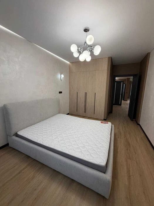 Продаж 2 кім квартири  з дизайнерським ремонтом