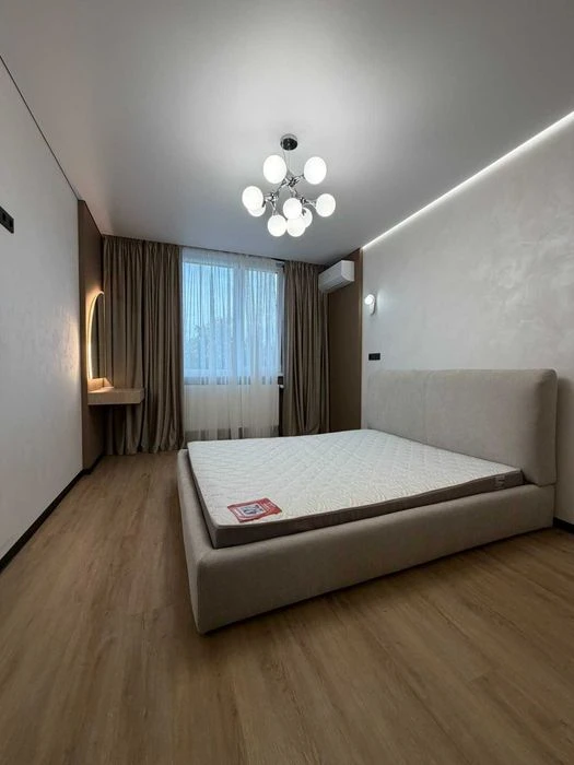 Продаж 2 кім квартири  з дизайнерським ремонтом