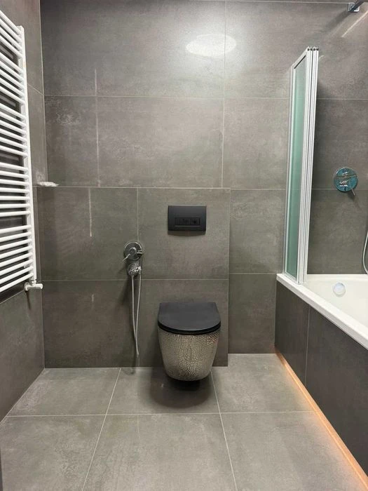 Продаж 2 кім квартири  з дизайнерським ремонтом