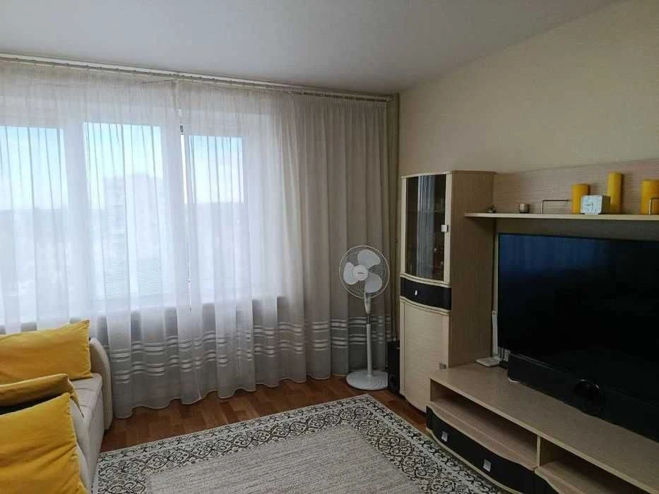 Продам 2к квартиру Придніпровськ Лівий берег Центр масиву