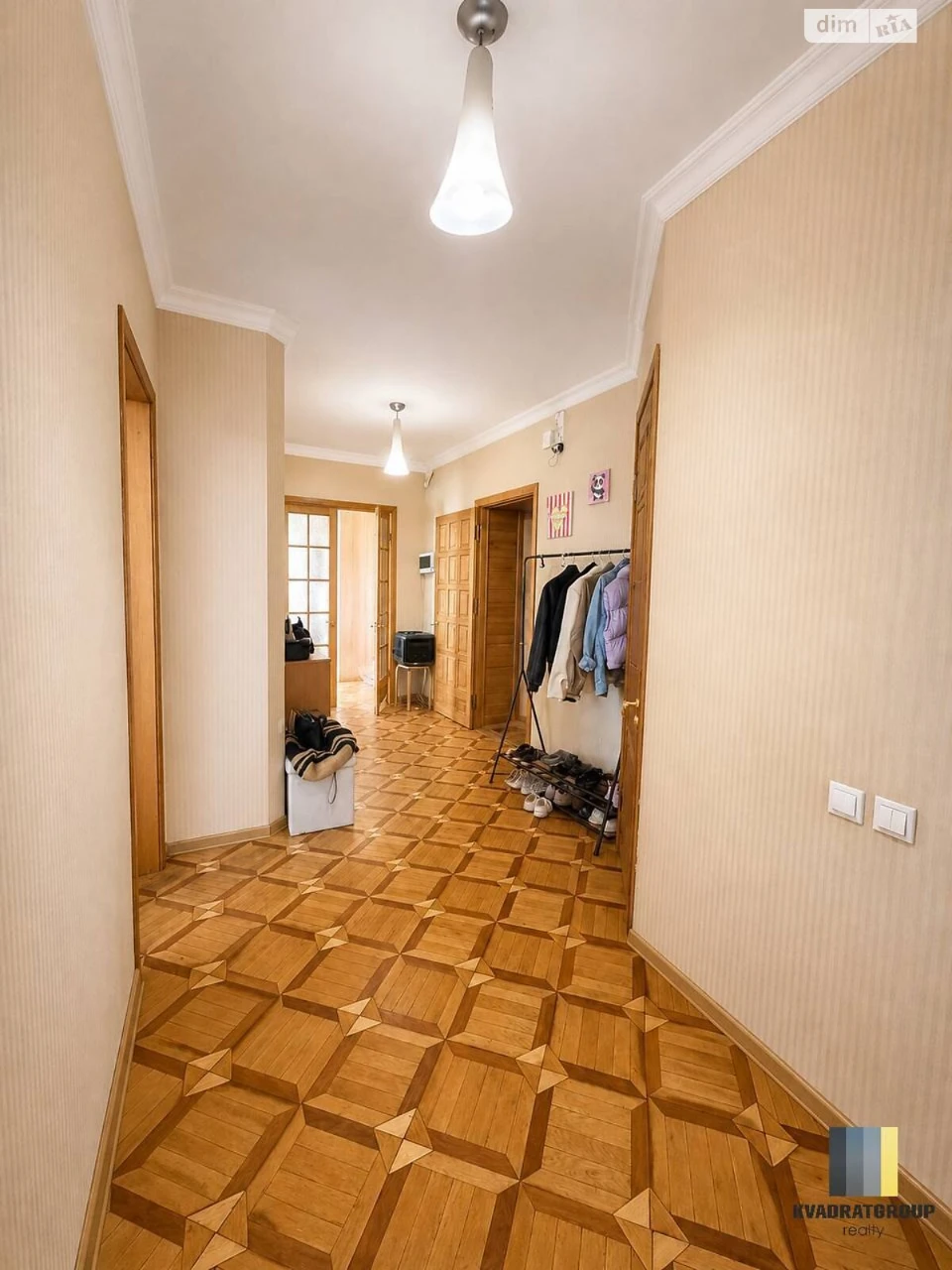 Продаж Квартира Табірний