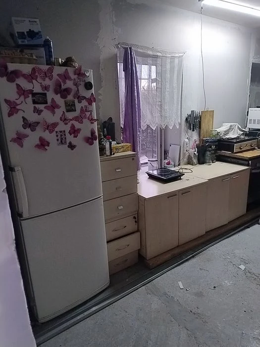 Продам 2 кВ Левий берег ул Мольера